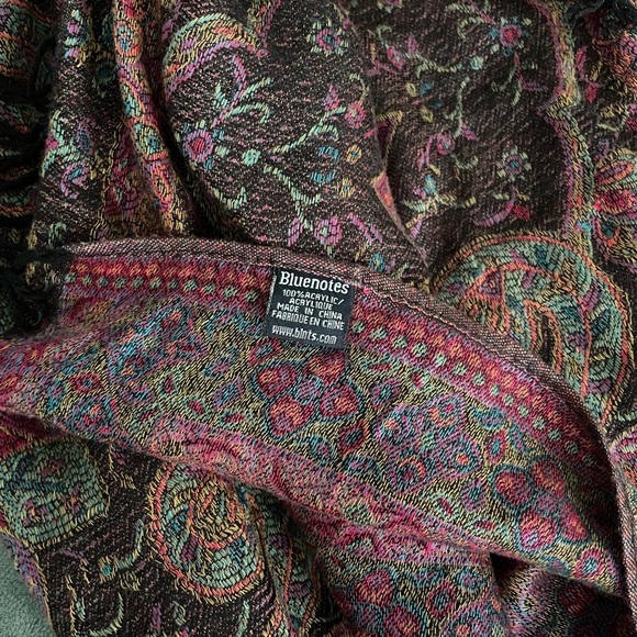 Bluenotes Mosaic Scarf - Size O/S - Picture 4 of 6